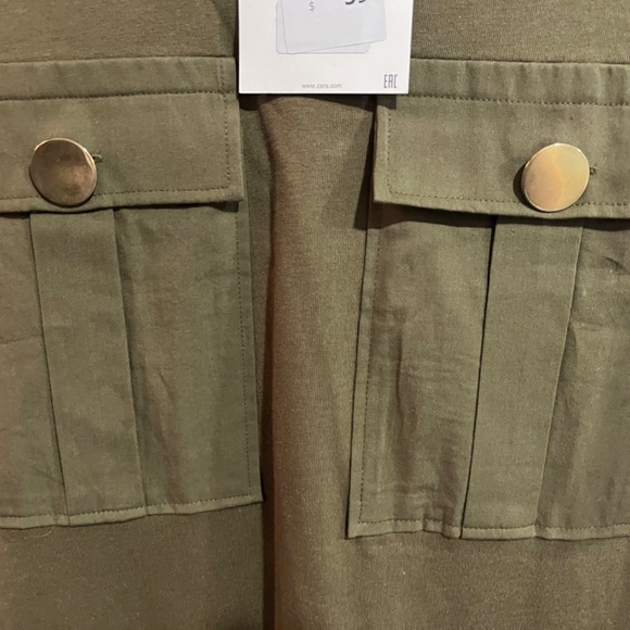 Zara army green tshirt dress with gold detail - Picture 2 of 5